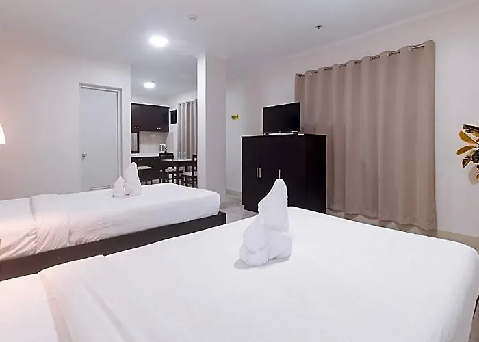 Urbanview @ Evangelista Street Makati Hotel 2*