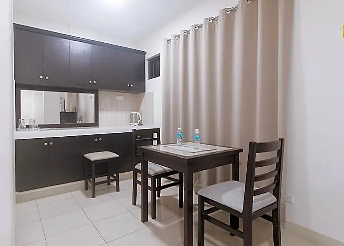 Urbanview @ Evangelista Street Makati 2*