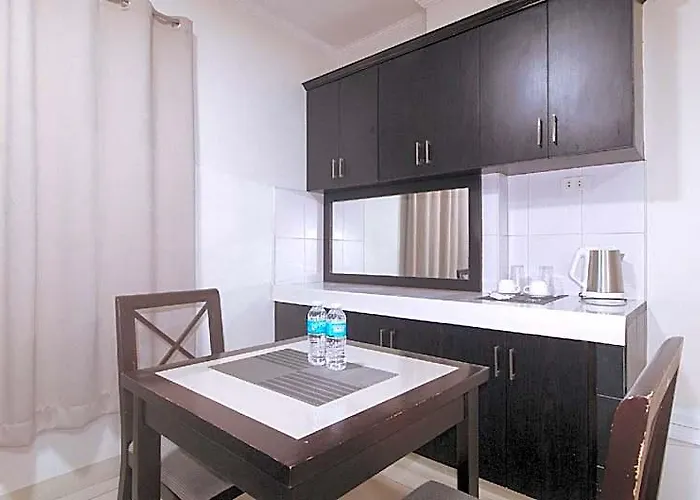 Urbanview @ Evangelista Street Makati 2*