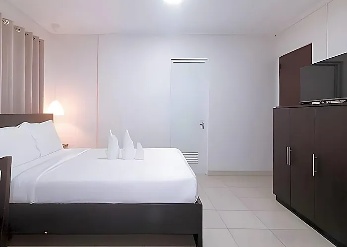 Hotel Urbanview @ Evangelista Street Makati Manila