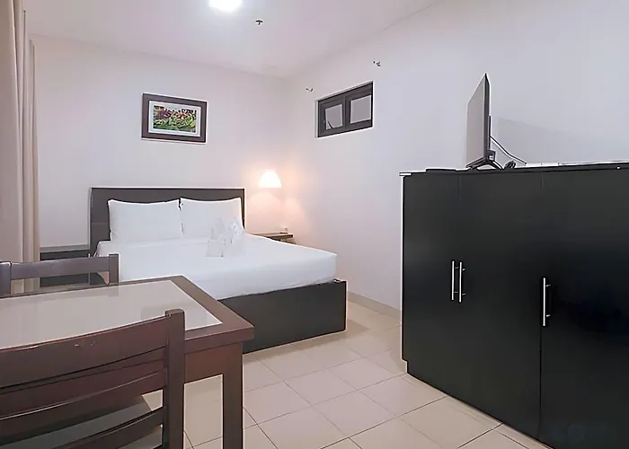 Hotel Urbanview @ Evangelista Street Makati