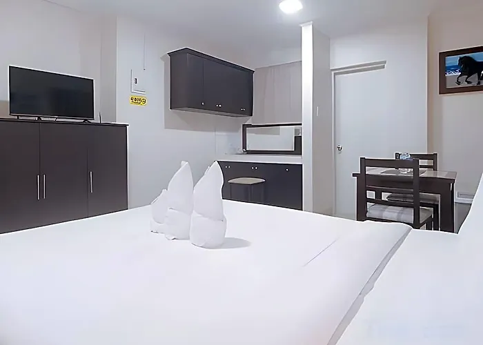 Urbanview @ Evangelista Street Makati 2* Manila